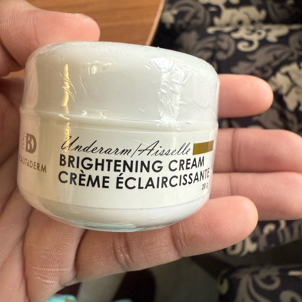 Belle Mineral Powder Set - Picture 10 of 16